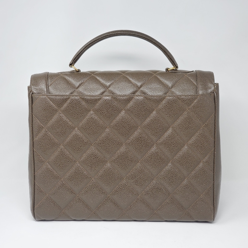 100% Auth CHANEL Jumbo 32 Caviar Skin Hand Bag - Picture 2 of 8